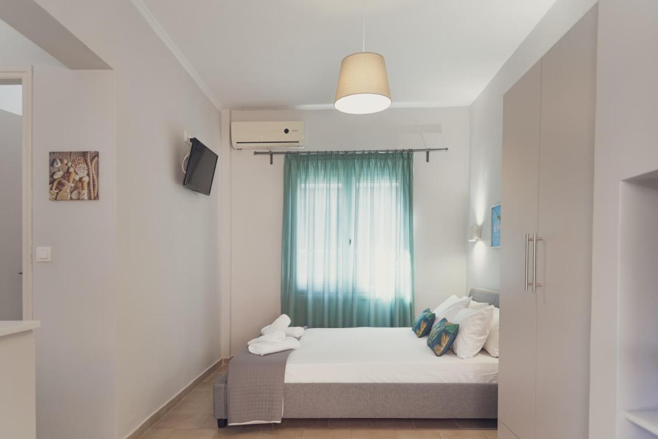 Maria Olga Apartments Benitses  Bagian luar foto