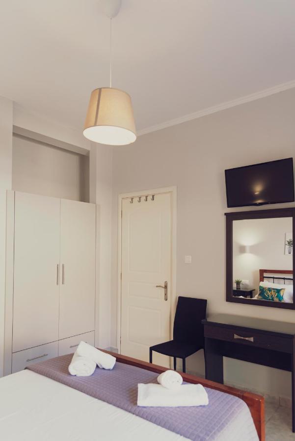 Maria Olga Apartments Benitses  Bagian luar foto