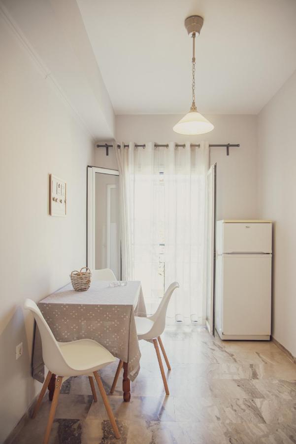 Maria Olga Apartments Benitses  Bagian luar foto